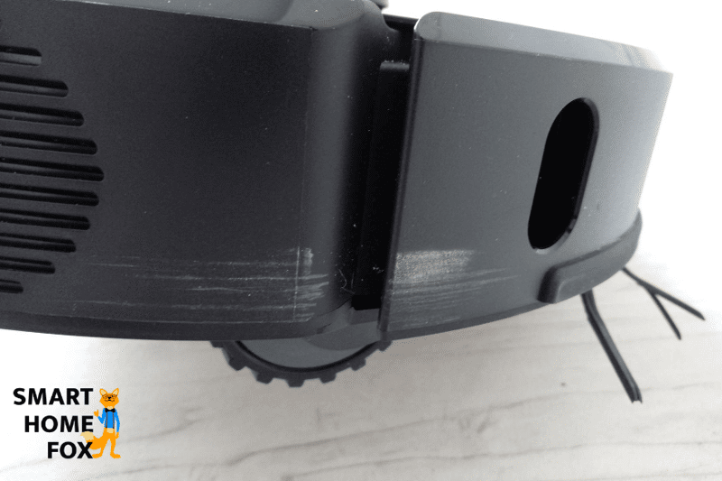 Minor scratches and dust residue on the Roborock S6 MaxV.